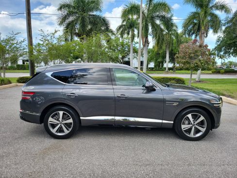 Used 2022 Genesis GV80 2.5T w/ Advanced Package 02 image 4