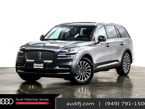 Used 2024 Lincoln Aviator Reserve image 1