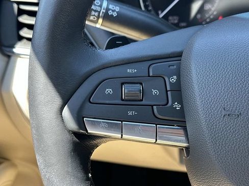 Used 2023 Cadillac CT4 Luxury w/ Cold Weather Package AWD/4WD image 21