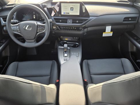 New 2026 Lexus UX 300h FWD image 4