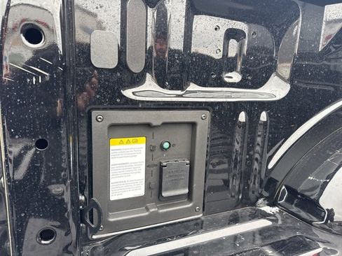 New 2025 Ford F150 Lariat w/ Equipment Group 501A Mid image 13