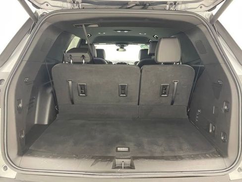 Certified 2023 Chevrolet Traverse LT w/ Midnight/Sport Edition image 13