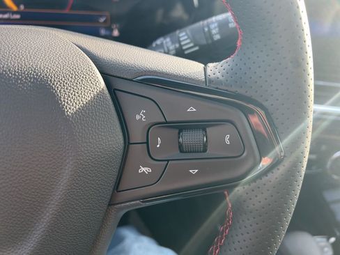 New 2026 Chevrolet Trax RS w/ Sunroof Package image 17