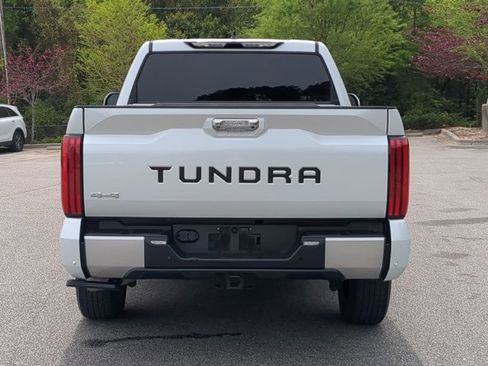 Used 2023 Toyota Tundra Limited w/ Power Package AWD/4WD image 5