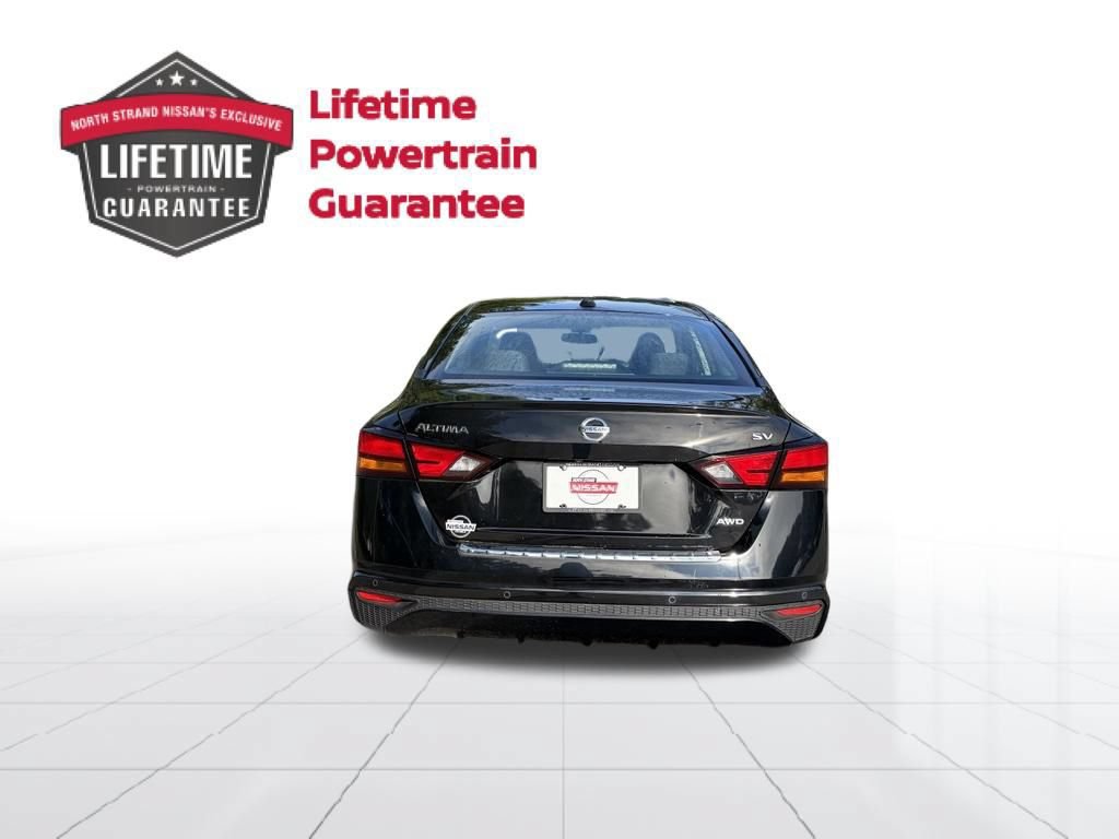 Certified 2022 Nissan Altima 2.5 SV AWD/4WD image 4