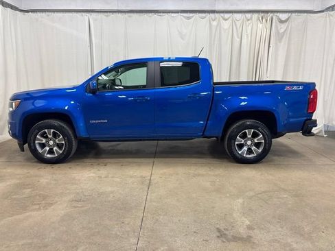Used 2019 Chevrolet Colorado Z71 AWD/4WD image 6