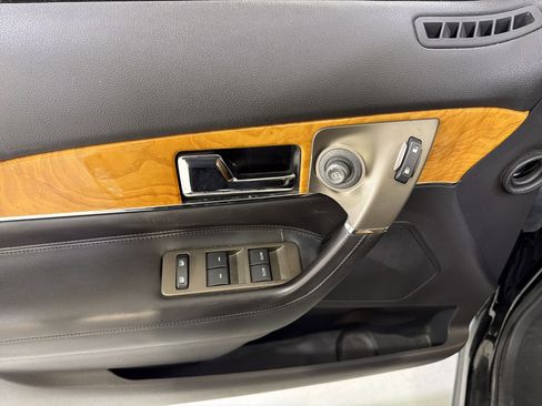 Used 2011 Lincoln MKX 2WD w/ 101A Rapid Spec Order Code image 14