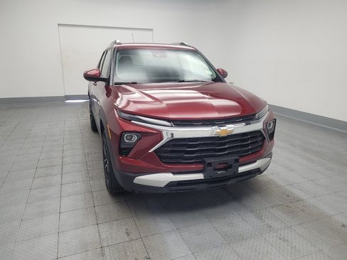 Used 2025 Chevrolet TrailBlazer LT AWD/4WD image 14