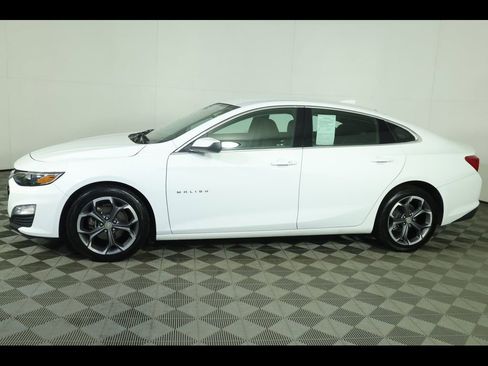 Used 2024 Chevrolet Malibu LT FWD image 13
