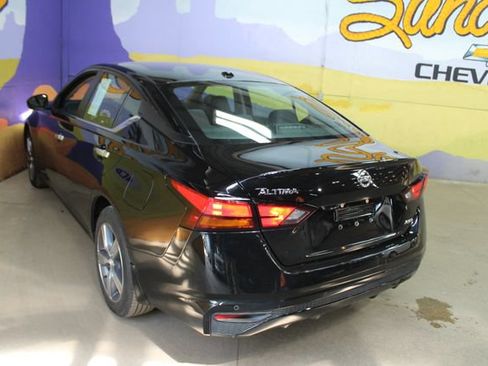 Used 2021 Nissan Altima 2.5 S AWD/4WD image 5