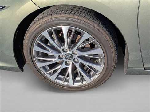 Used 2019 Lexus ES 350 w/ Premium Package FWD image 9
