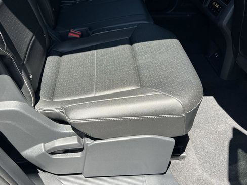 Used 2023 Volkswagen Atlas SE AWD/4WD image 21