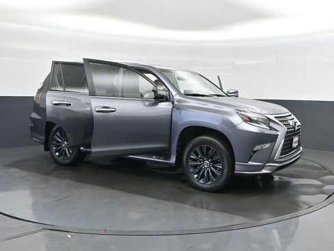 Used 2023 Lexus GX 460 Luxury w/ Sport Design Package AWD/4WD image 52