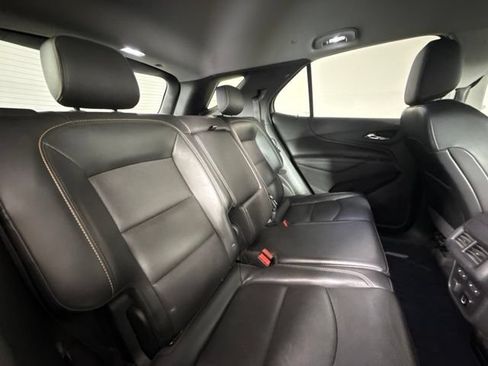 Used 2018 Chevrolet Equinox Premier AWD/4WD image 30
