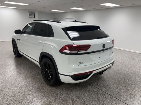 Used 2022 Volkswagen Atlas Cross Sport SEL R-Line image 6
