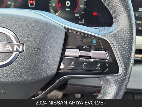 Used 2024 Nissan Ariya FWD image 19