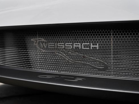 Used 2026 Porsche 911 GT3 w/ Weissach Package RWD image 9