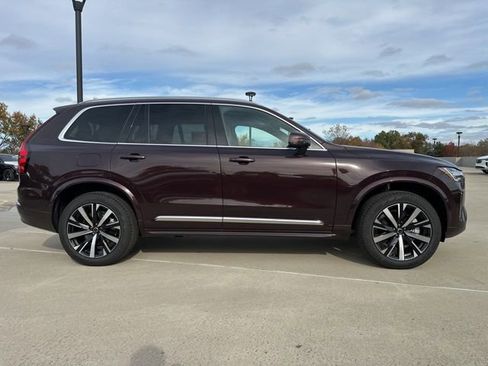 New 2026 Volvo XC90 B6 Core w/ Protection Package Premier image 8