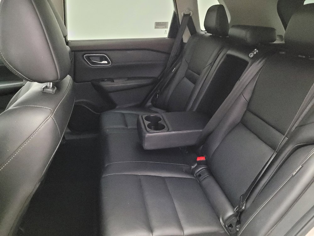 Used 2021 Nissan Rogue SL w/ Premium Package FWD image 18