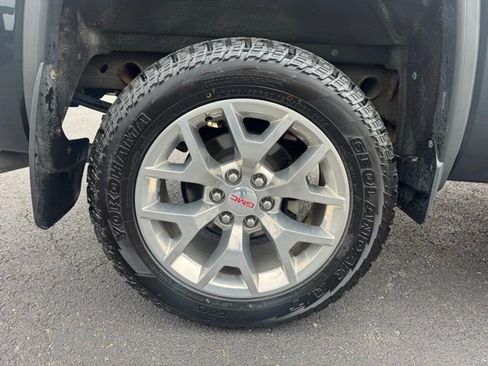 Used 2018 GMC Sierra 1500 SLT w/ SLT Premium Package AWD/4WD image 19