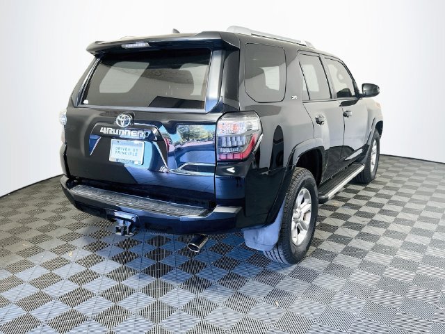 Used 2018 Toyota 4Runner SR5 Premium AWD/4WD image 8