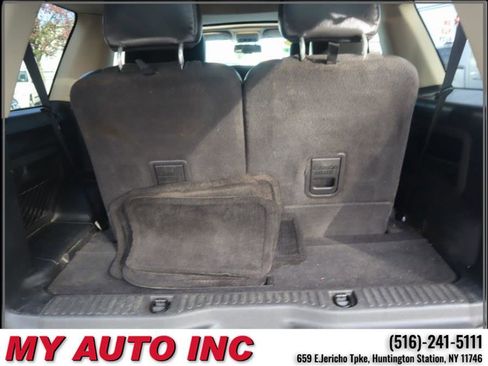 Used 2010 Ford Explorer XLT image 30