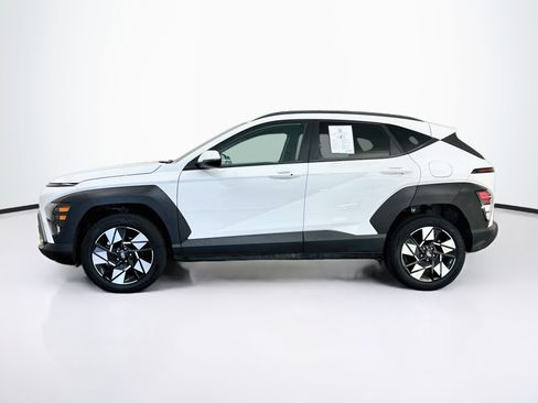 Used 2025 Hyundai Kona SEL AWD/4WD image 4