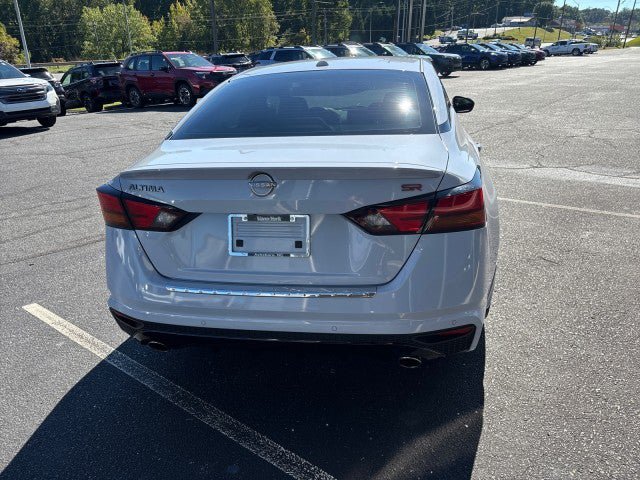 Used 2023 Nissan Altima 2.5 SR FWD image 48
