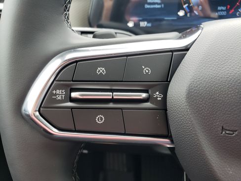 New 2026 Chevrolet Equinox LT image 17