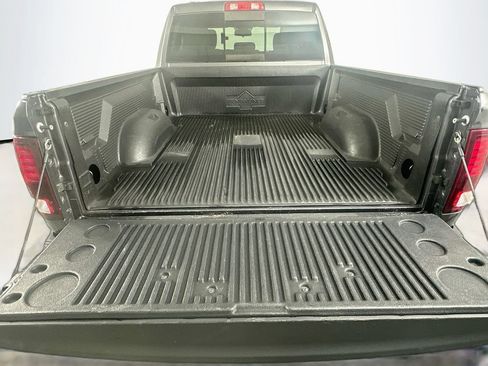 Used 2019 RAM 1500 Warlock w/ Electronics Group RWD image 28