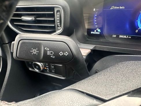 Used 2022 Ford Explorer Platinum w/ Equipment Group 601A image 19