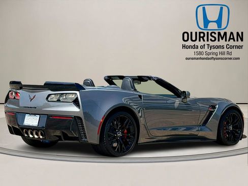 Used 2015 Chevrolet Corvette Z06 w/ 2LZ Preferred Equipment Group RWD image 4