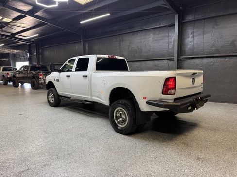 Used 2012 RAM 3500 ST w/ Chrome Appearance Group AWD/4WD image 6