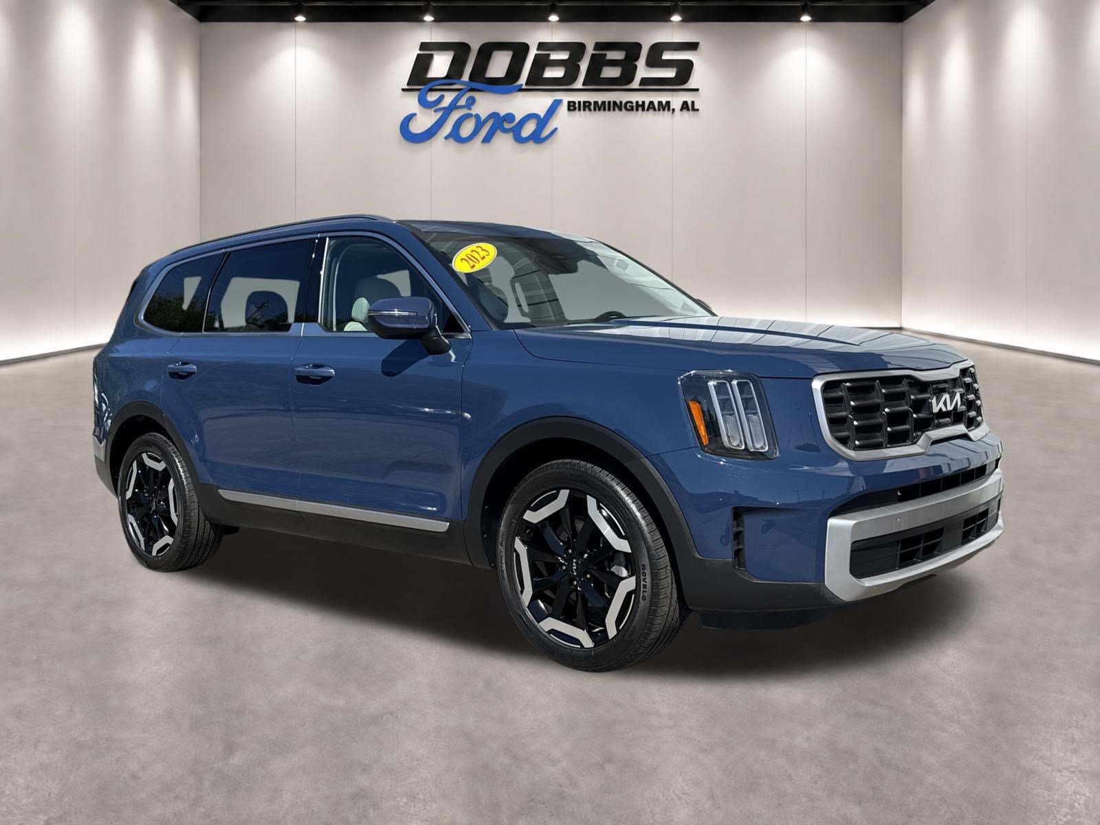 Used 2023 Kia Telluride S w/ S Sunroof Package AWD/4WD image 1