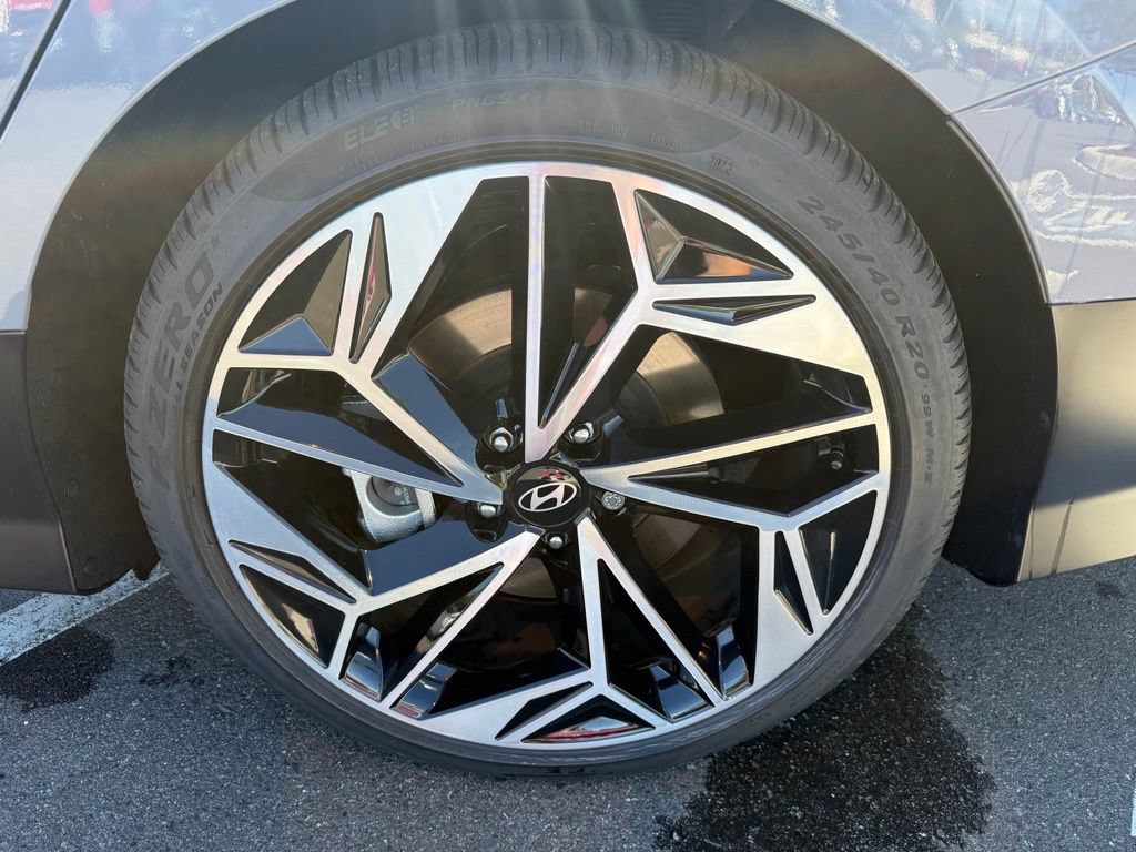 Used 2025 Hyundai Ioniq 6 SEL AWD/4WD image 30