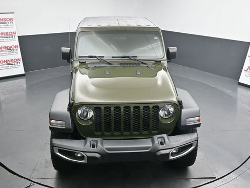 Used 2023 Jeep Gladiator Sport image 26