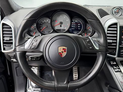 Used 2013 Porsche Cayenne GTS AWD/4WD image 35