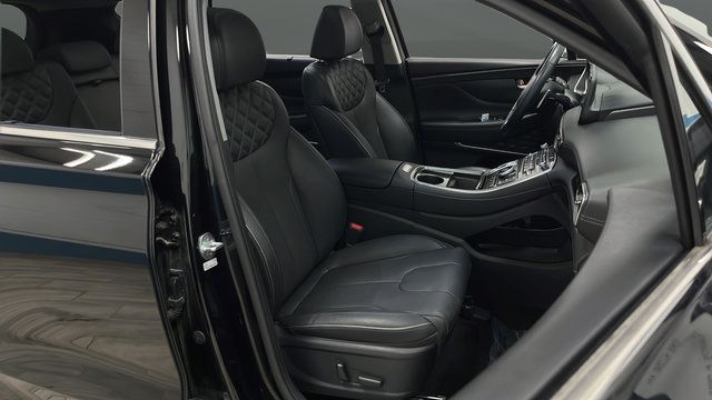 Used 2022 Hyundai Santa Fe Limited AWD/4WD image 25