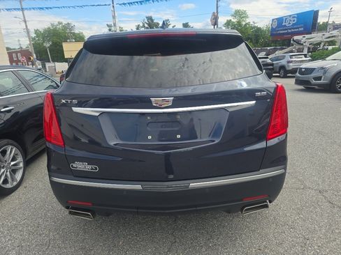 Used 2018 Cadillac XT5 Luxury w/ Driver Awareness Package AWD/4WD image 5