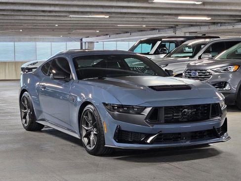 Used 2024 Ford Mustang Dark Horse image 3