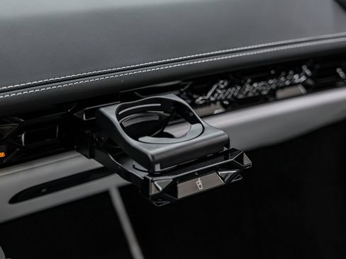 Used 2023 Lamborghini Huracan Tecnica image 39