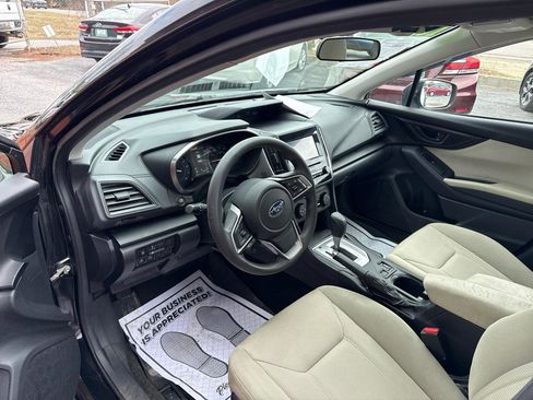 Used 2019 Subaru Impreza 2.0i Premium AWD/4WD image 18