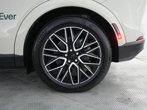 Used 2025 Ford Mustang Mach-E Premium RWD image 9