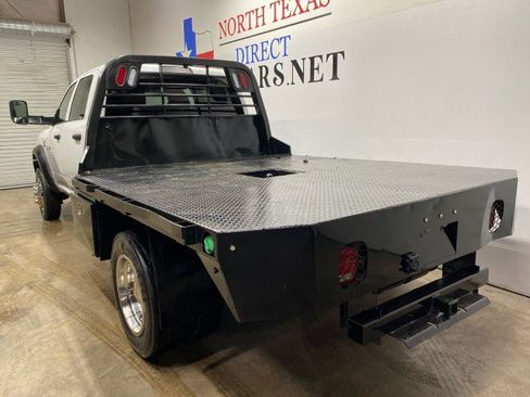 Used 2021 RAM 5500 Tradesman w/ Chrome Appearance Group image 8