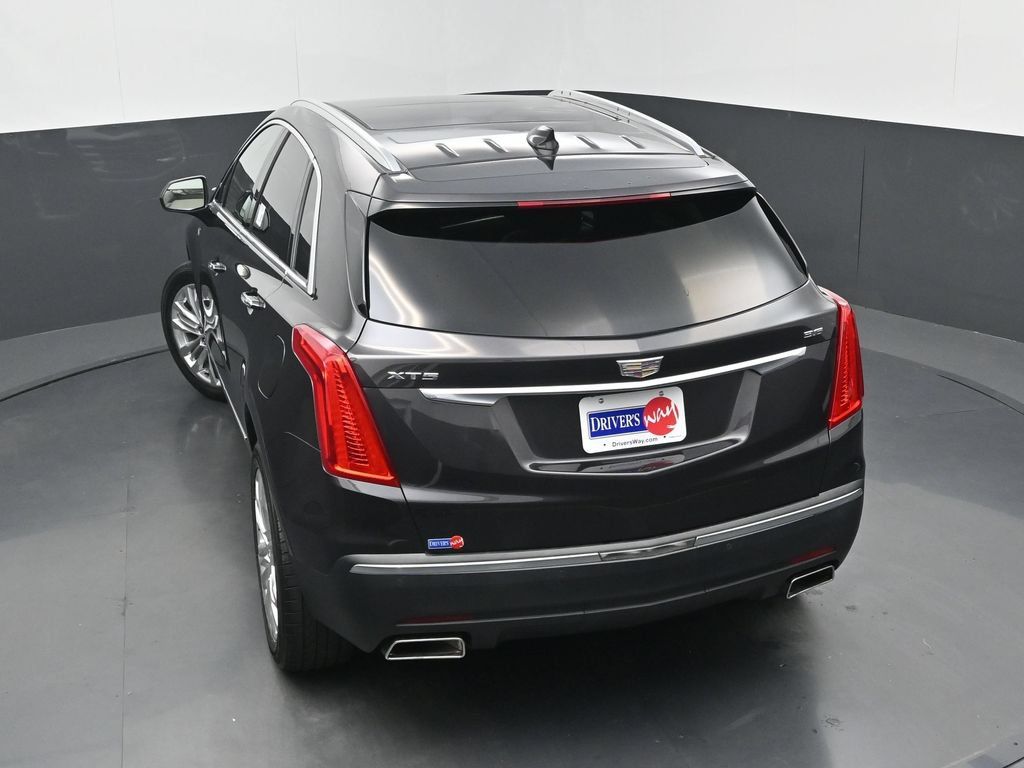 Used 2017 Cadillac XT5 Premium Luxury FWD image 35