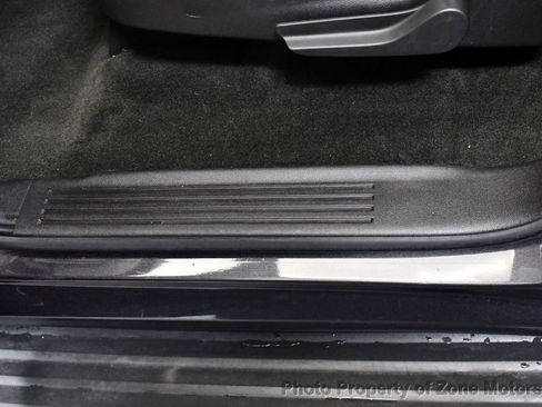 Used 2015 GMC Yukon XL SLE w/ Convenience Package image 25