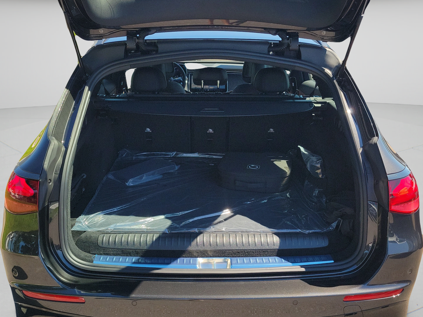 New 2027 Mercedes-Benz E 53 AMG e 4MATIC Wagon image 5