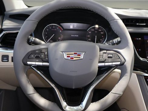 New 2025 Cadillac XT6 Premium Luxury w/ LPO, Floor Liner Package image 19