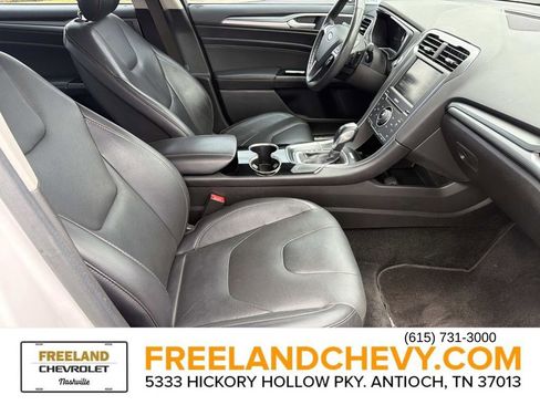 Used 2015 Ford Fusion Titanium image 25