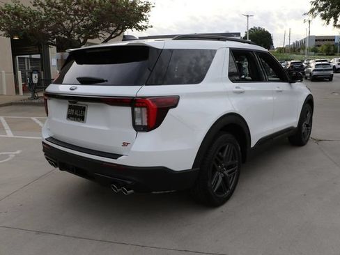 New 2026 Ford Explorer ST w/ Sun And Sound Package AWD/4WD image 6